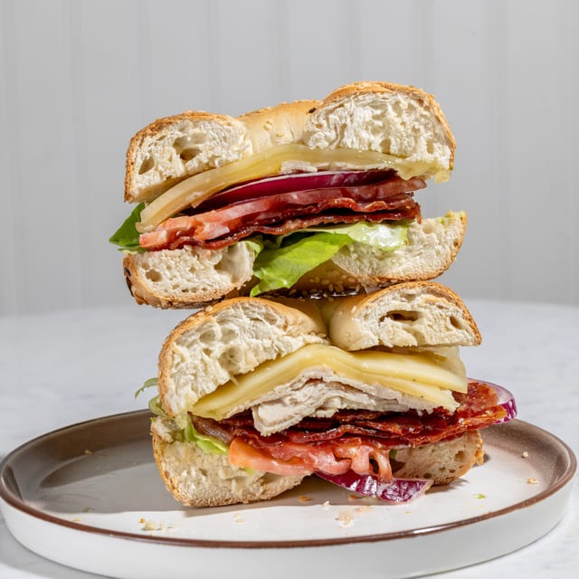 Club BLT.