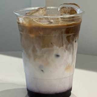Bluberry vanilla latte